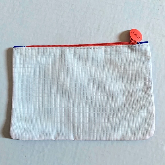 Blue & White Makeup ipsy bag - Picture 2 of 2